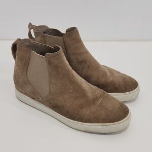 Vince Newlyn High Top Sneakers Shoes Suede Slip On Women's Sz 9M Tan NICE!